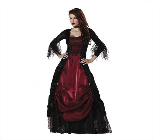 Vampire look for Halloween Vampire look for Halloween