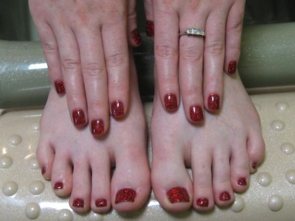 Gel manicure